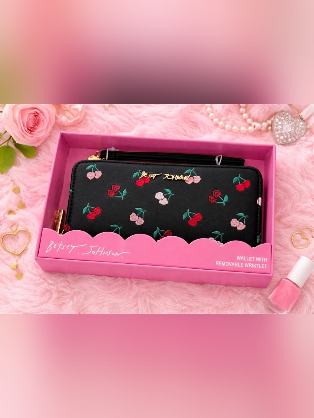 Betsey Johnson Cherry Embroidered Zip Wallet Wristlet NWT 🍒 Black | Cute Gift - Picture 2 of 6